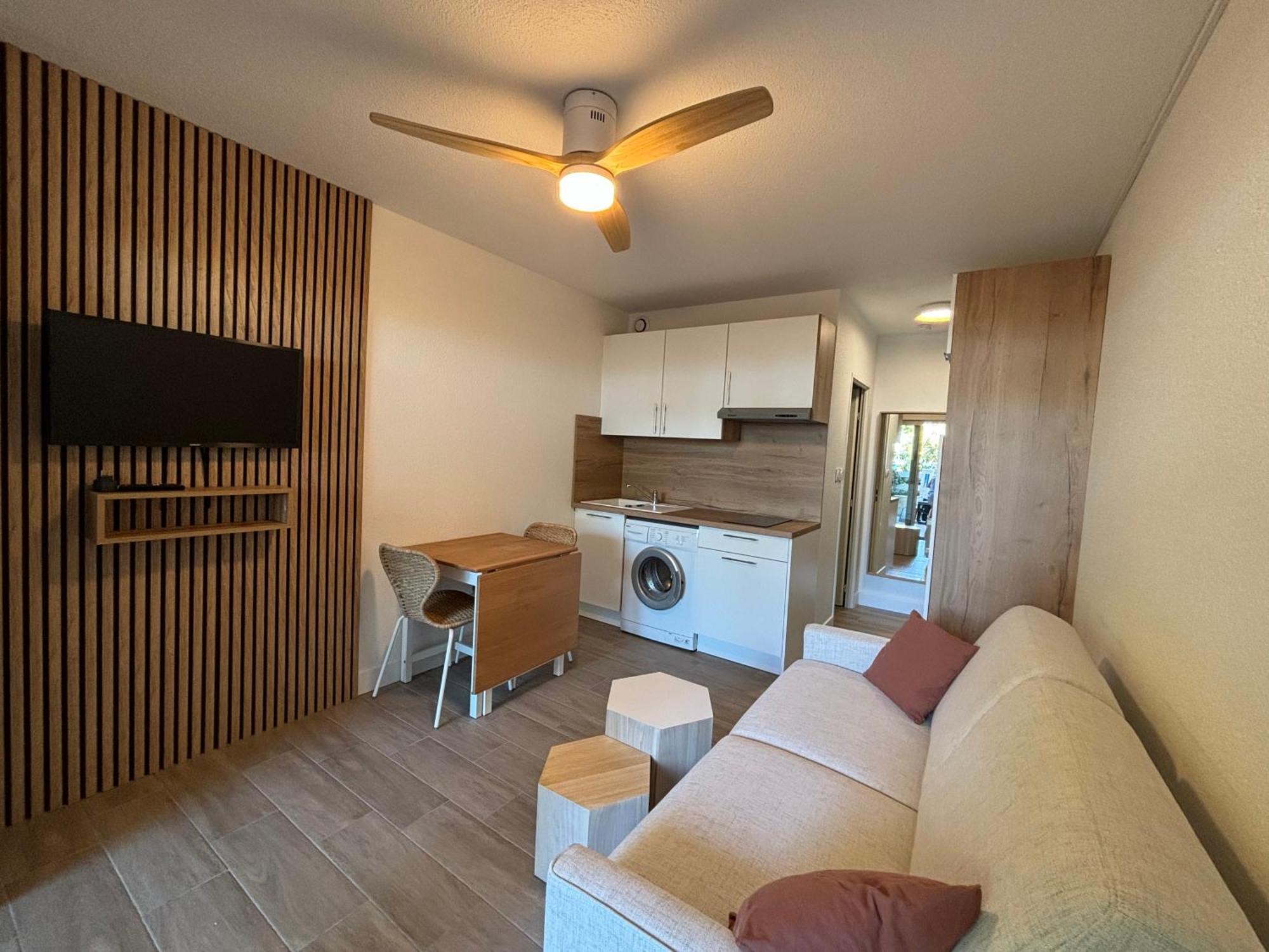 Studio Avec Jardin Front De Mer อาร์เจเลส-ซัวร์-แมร์ ภายนอก รูปภาพ