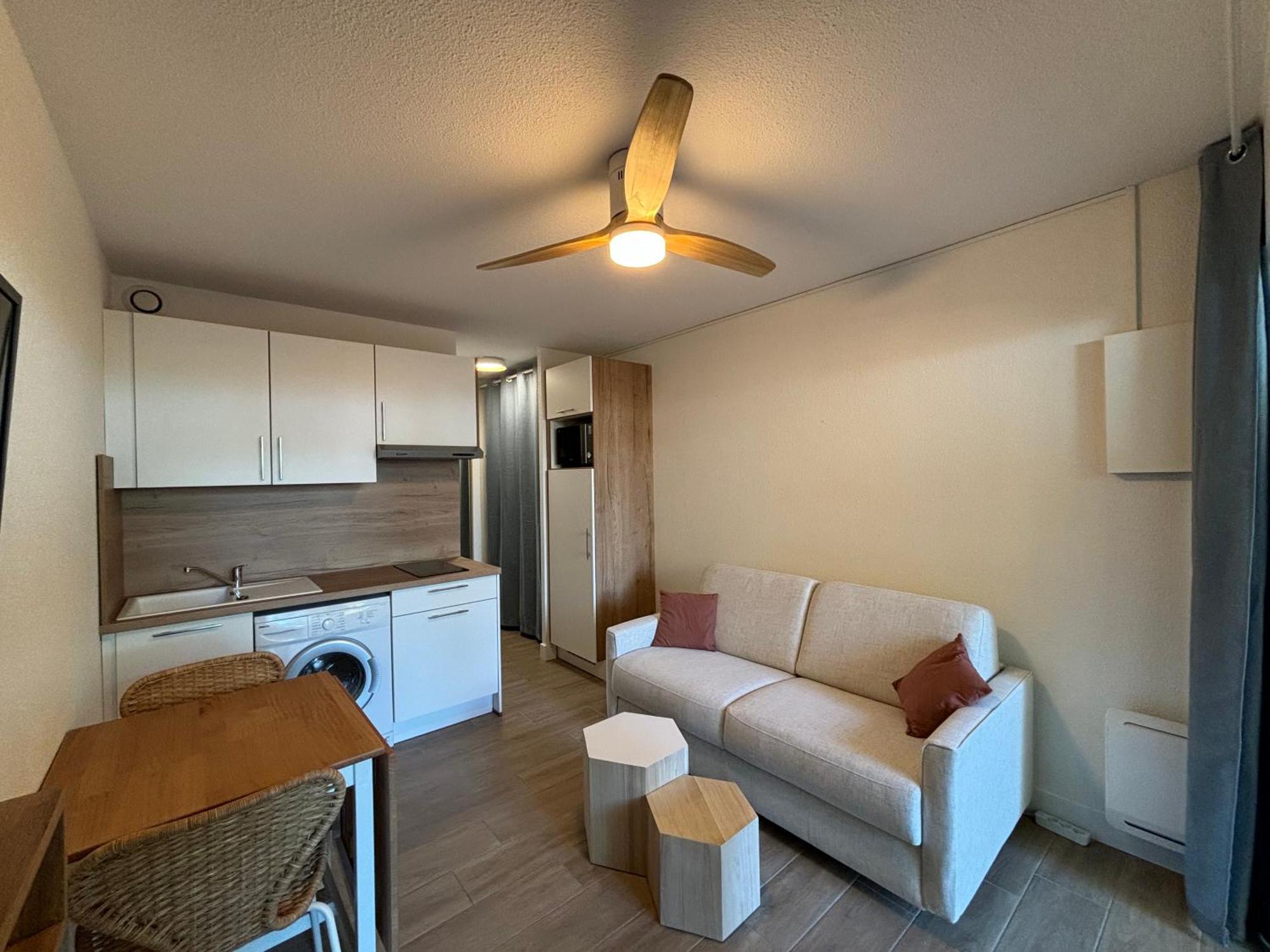 Studio Avec Jardin Front De Mer อาร์เจเลส-ซัวร์-แมร์ ภายนอก รูปภาพ